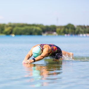 Triathletin beim Schwimmen